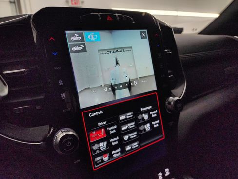 Used 2021 RAM 3500 Laramie w/ Night Edition image 21