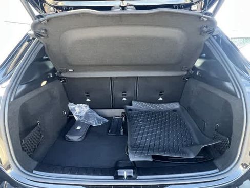 New 2026 Mercedes-Benz GLA 250 image 9