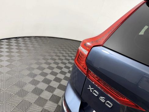 Used 2019 Volvo XC60 T5 Inscription w/ Protection Package Premier AWD/4WD image 16
