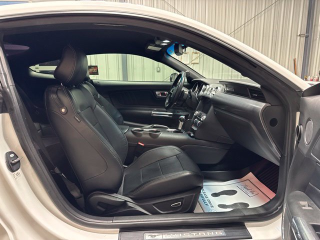 Used 2019 Ford Mustang GT Premium w/ GT Performance Package RWD image 20