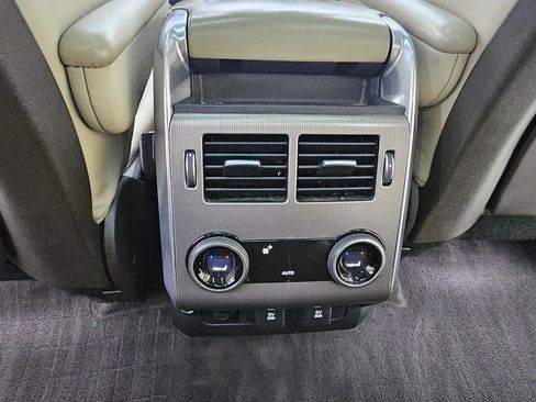 Used 2019 Land Rover Range Rover Sport HSE image 27