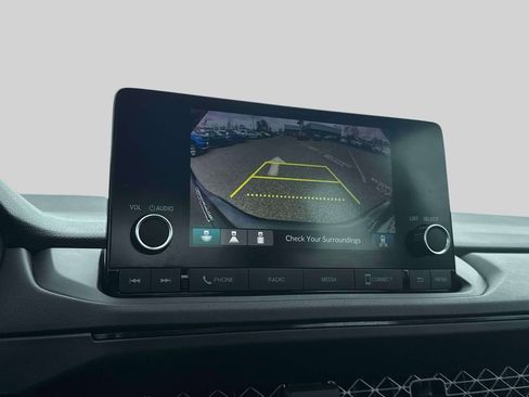 Used 2025 Honda Accord SE image 28