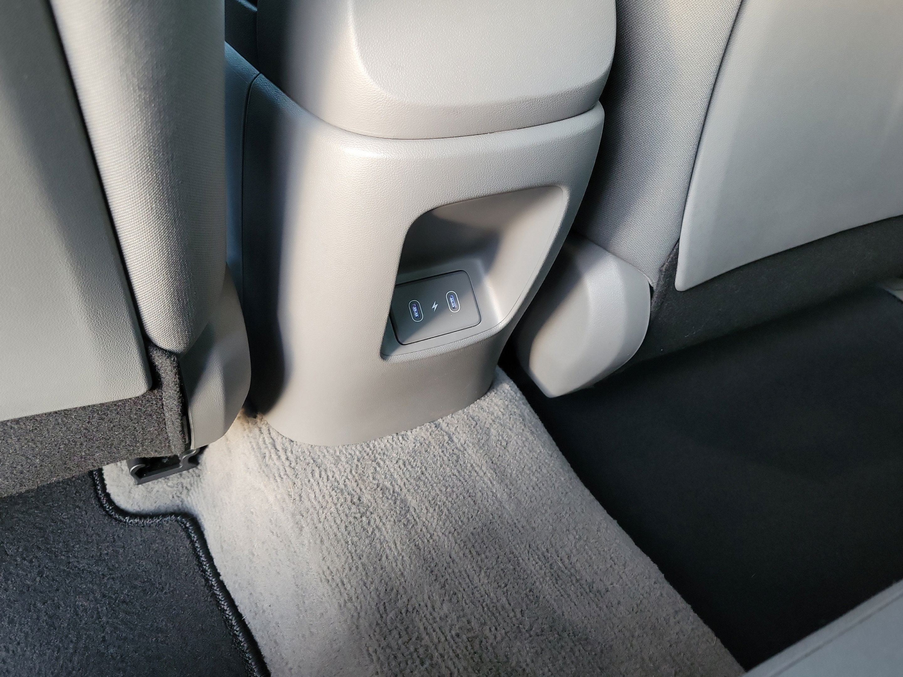 Used 2024 Hyundai Elantra SEL FWD image 12