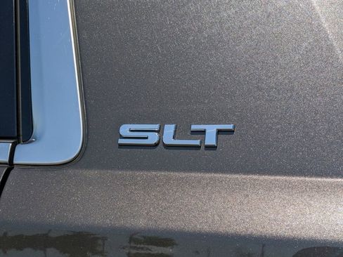 Used 2019 GMC Yukon SLT w/ Open Road Package RWD image 26