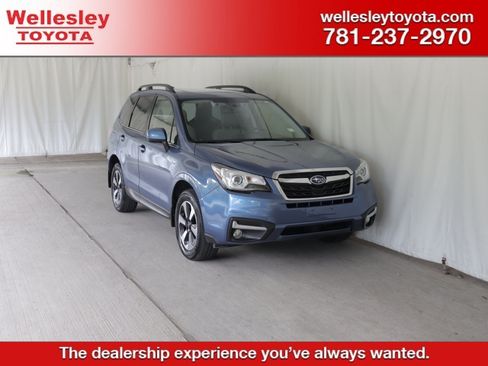 Used 2018 Subaru Forester 2.5i Limited AWD/4WD image 1