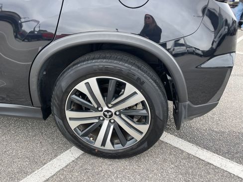 Used 2023 Mitsubishi Outlander Sport ES image 9