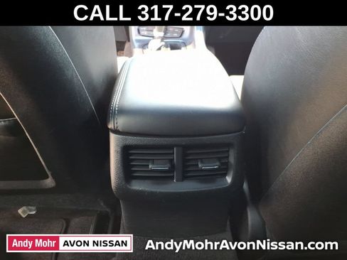 Used 2018 Dodge Challenger R/T Scat Pack RWD image 31
