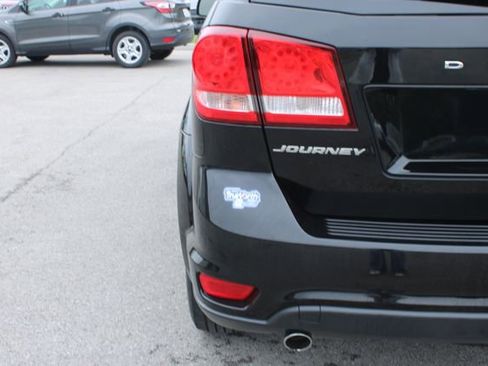 Used 2016 Dodge Journey SXT w/ Comfort/Convenience Group FWD image 39