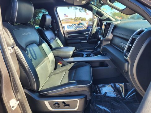 Used 2020 RAM 1500 Laramie w/ Sport Appearance Package image 17