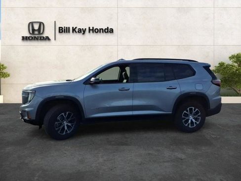 Used 2026 GMC Acadia AT4 w/ Luxury Package AWD/4WD image 7