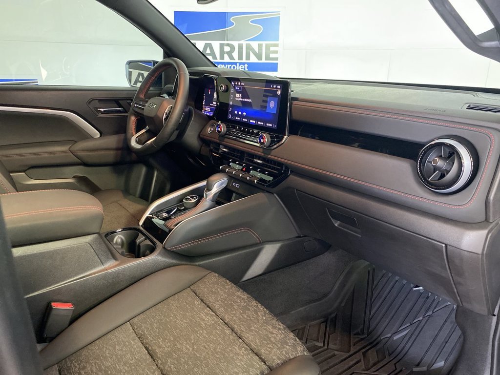 Used 2023 Chevrolet Colorado Z71 w/ Z71 Convenience Package 2 AWD/4WD image 34