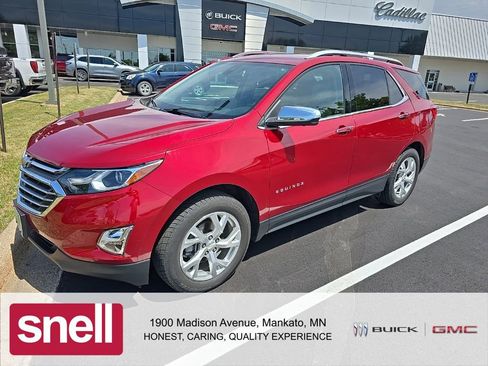Used 2020 Chevrolet Equinox Premier AWD/4WD image 1