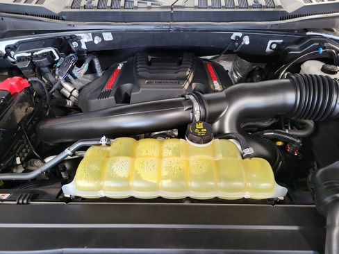 Used 2019 Ford F150 Raptor w/ Equipment Group 802A Luxury image 23