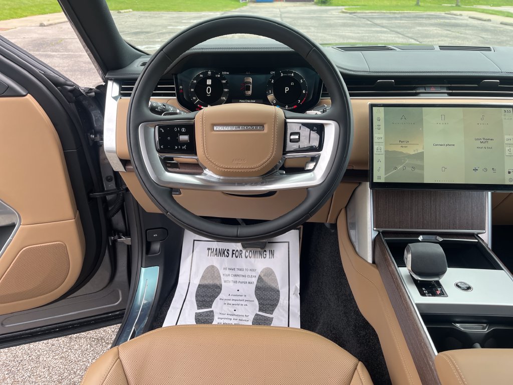 Certified 2026 Land Rover Range Rover SE AWD/4WD image 13