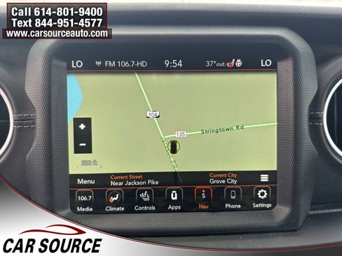 Used 2021 Jeep Wrangler Unlimited Sahara w/ Cold Weather Group image 28