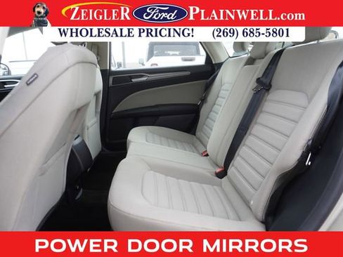 Used 2018 Ford Fusion S image 11