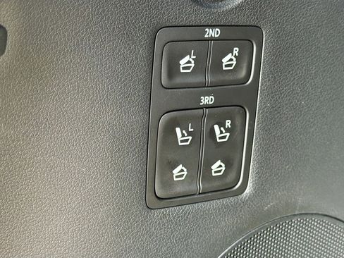 Used 2024 Hyundai Palisade Calligraphy image 13