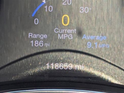 Used 2016 Jeep Grand Cherokee Laredo w/ Quick Order Package 23E AWD/4WD image 11