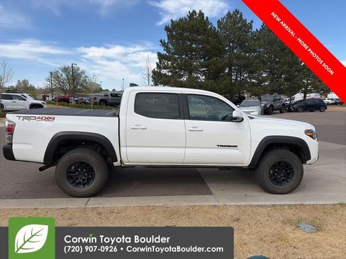 Used 2023 Toyota Tacoma TRD Off-Road image 8