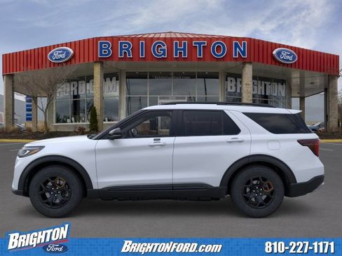 Used 2026 Ford Explorer Tremor w/ Tremor Ultimate Package AWD/4WD image 2
