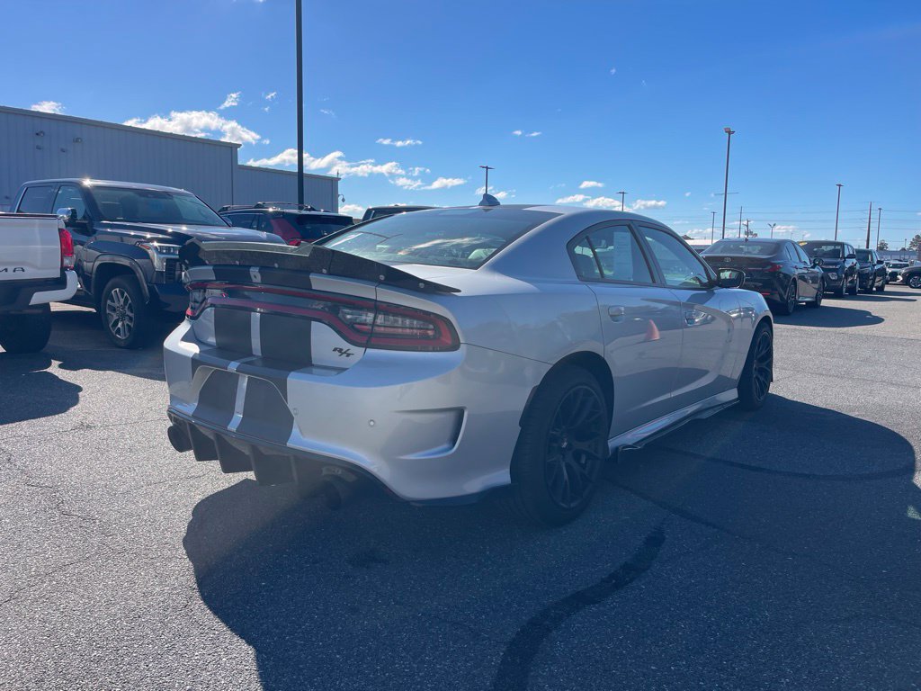 Used 2020 Dodge Charger R/T w/ Plus Group RWD image 5