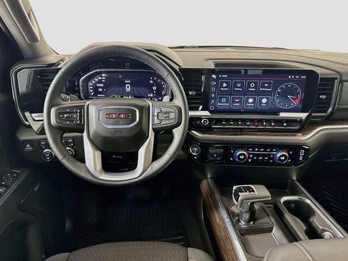 Used 2024 GMC Sierra 1500 Elevation w/ Preferred Package AWD/4WD image 23