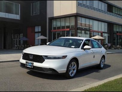 New 2025 Honda Accord LX