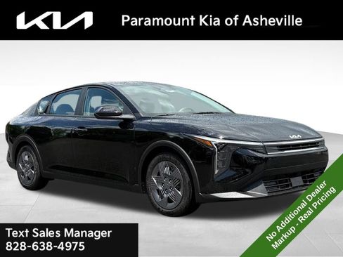 New 2026 Kia K4 FWD image 1