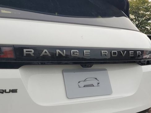 Used 2026 Land Rover Range Rover Evoque S AWD/4WD image 10