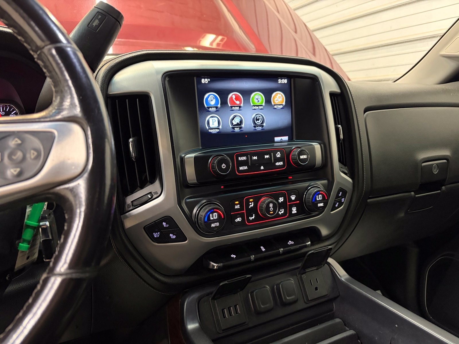 Used 2015 GMC Sierra 2500 SLT AWD/4WD image 20