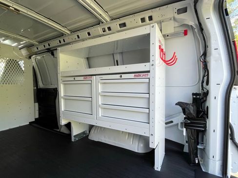 New 2025 Chevrolet Express 3500 Work Van w/ Driver Convenience Package image 19