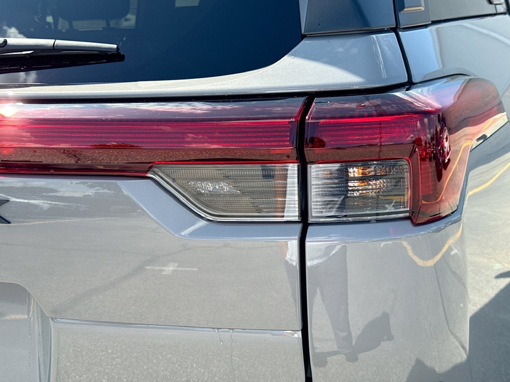 New 2026 Subaru Outback Limited AWD/4WD image 34