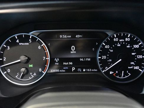 Certified 2025 Nissan Rogue SV image 18