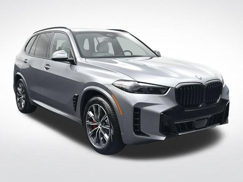 New 2026 BMW X5 xDrive50e w/ M Sport Package AWD/4WD image 2
