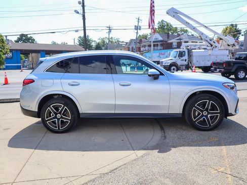 Used 2023 Mercedes-Benz GLC 300 4MATIC image 6