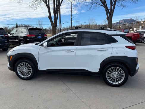 Used 2021 Hyundai Kona SEL Plus image 3