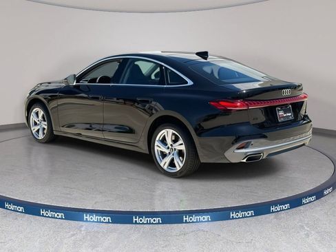 Used 2025 Audi A5 2.0T Premium Plus w/ Premium Plus AWD/4WD image 4