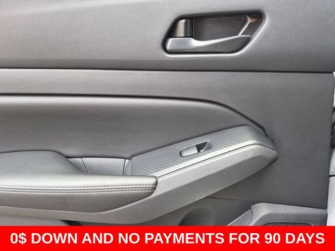Used 2025 Nissan Altima 2.5 SV FWD image 22