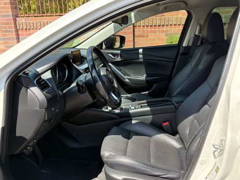 Used 2017 MAZDA MAZDA6 Touring FWD image 6
