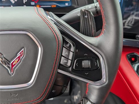 Used 2025 Chevrolet Corvette Z06 w/ Stealth Interior Trim Package RWD image 20