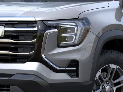 New 2026 GMC Terrain Elevation w/ LPO, Floor Liner Package FWD image 10