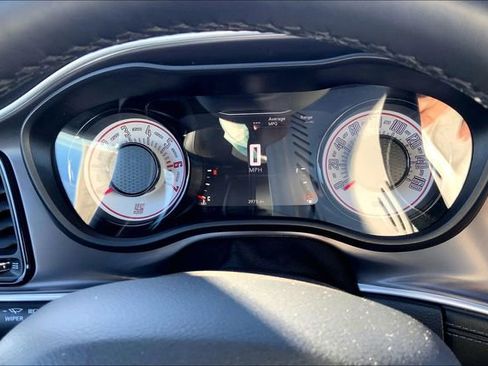 Used 2020 Dodge Challenger R/T w/ Plus Package image 23