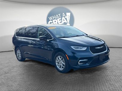 Certified 2024 Chrysler Pacifica Touring-L