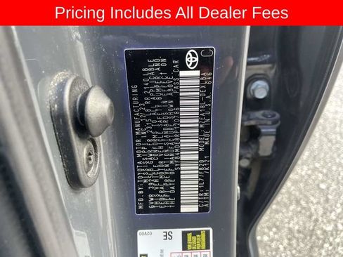 Used 2024 Toyota Corolla LE FWD image 35