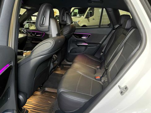Certified 2025 Mercedes-Benz GLC 300 4MATIC image 19