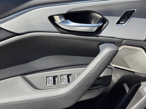 Certified 2025 Acura TLX w/ Technology Package FWD image 11