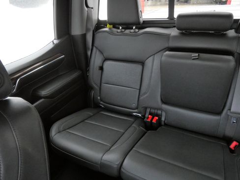 Used 2024 Chevrolet Silverado 1500 LT Trail Boss w/ Convenience Package II image 12