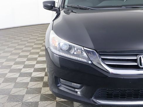 Used 2015 Honda Accord Sport image 8
