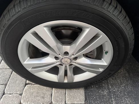 Used 2015 Mercedes-Benz ML 350 4MATIC w/ Premium 1 Package image 36