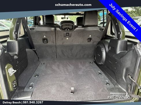 Used 2023 Jeep Wrangler Unlimited Sahara AWD/4WD image 15